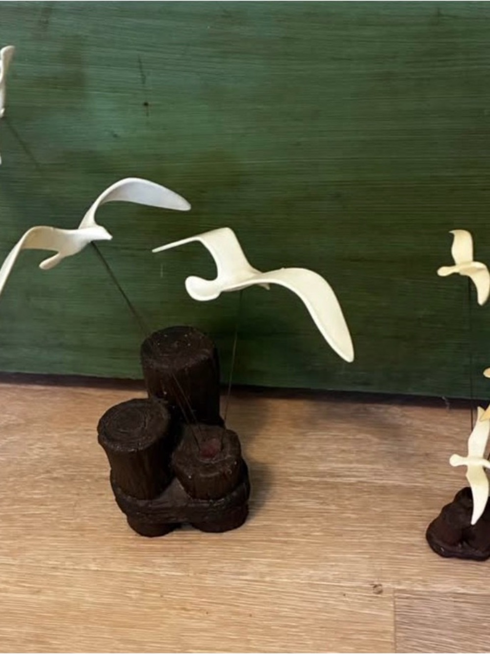 Seagull Wood Sculpture Décor - White Birds on Brown Driftwood Base (set of 2) - Picture 5 of 5
